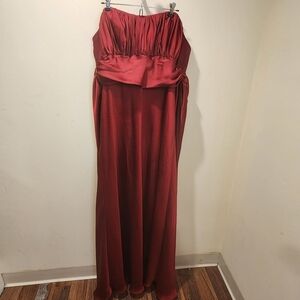 David's BRIDAL Red Plus Size Strapples Satin Long Formal Dress size 20